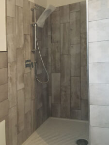 Foto particolare bagno Intervento di ristrutturazione appartamento per riorganizzazione spazi Caterino Costruzioni Via Byron Bologna